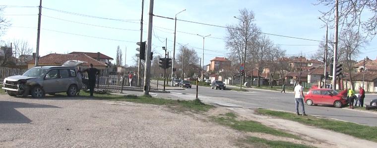 Отнето предимство причини катастрофа на бул. "Русия" в Добрич (ВИДЕО)