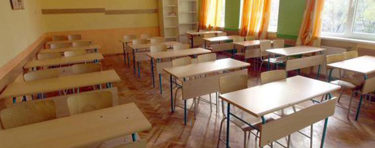 648 ученици в област Добрич са прекъснали образованието си за година. 59% от тях са заминали за чужбина