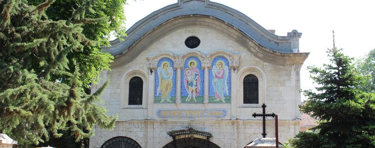 Храмов празник на църквата "Св. вмчк. Георги" в Добрич (ВИДЕО)
