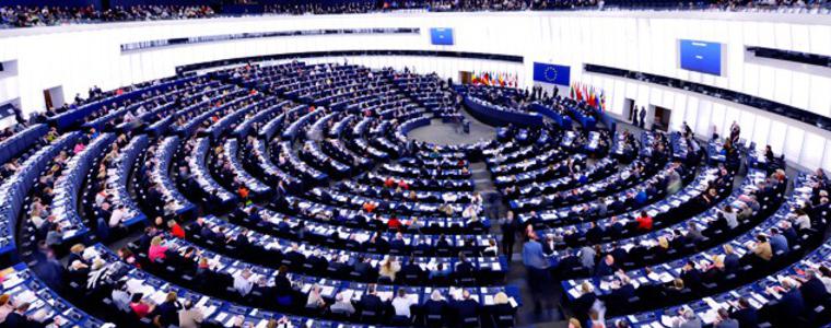 Евродепутатите отхвърлиха спорната директива за авторското право