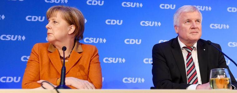 Меркел и Зеехофер спасиха коалицията