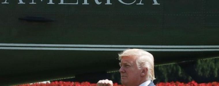 САЩ платили $77 000 за почивката на Тръмп в собственото му голф игрище