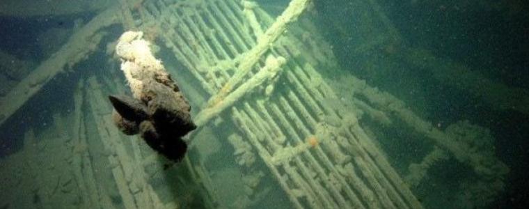 "Мопанг" изхвърли мазут след 97 години на дъното край Созопол