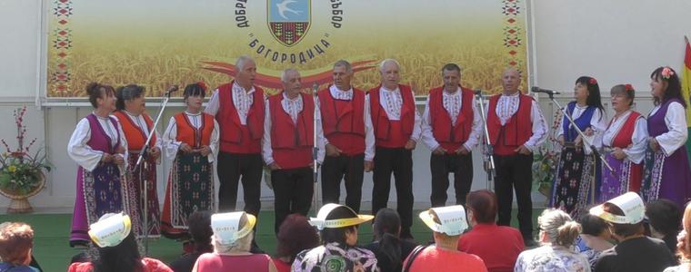 Рекорден брой участници на фолклорния събор „Богородица“ в Генерал Тошево