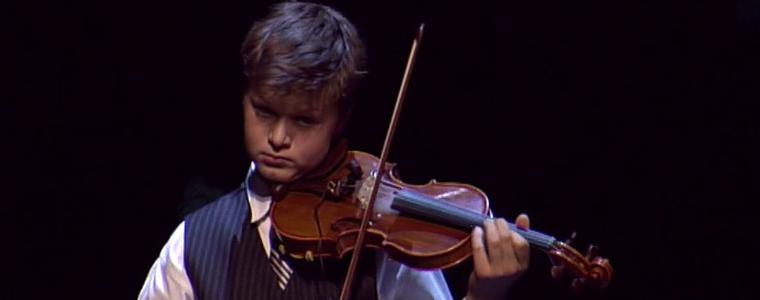 14-годишният цигулар Кай Орлинов е носителят на Гран при от "Надежди, таланти, майстори"