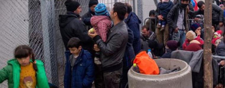 Гърците одобряват европейската политика по приемане на бежанци и мигранти