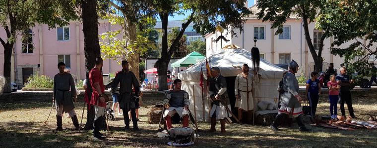 Животът на българите през ранното средновековие бе представен в рамките на фестивал в Тервел (ВИДЕО)
