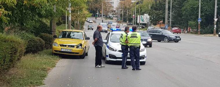 Мотоциклетист пострада при катастрофа на булевард в Добрич (ВИДЕО)