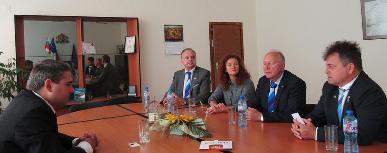 Областният управител прие дистрикт гуверньора на Ротари България
