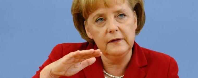 Меркел напуска лидерския пост на християндемократите след 18 г. управление
