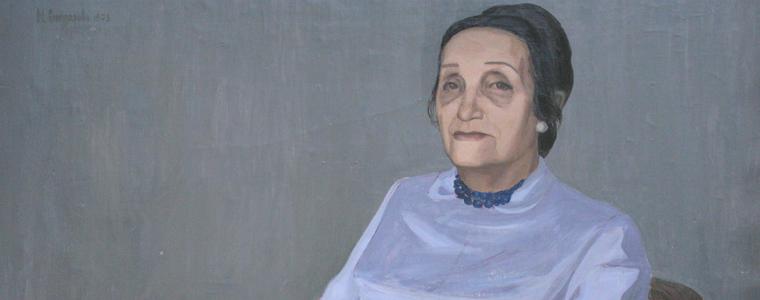 Портрети на Дора Габе са изложени в Художествената галерия в Добрич