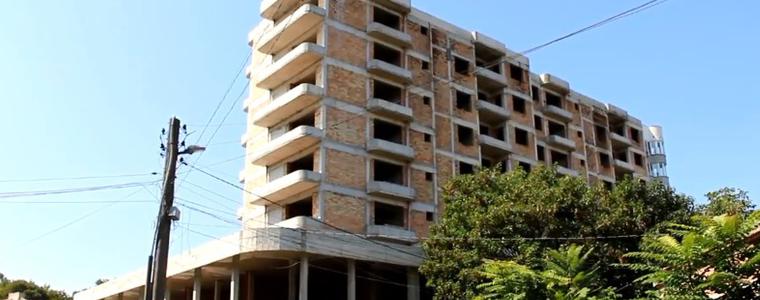 Община Добрич организира обществено обсъждане на предложение за поемане на дълг за довършването на блок „Добрич” 