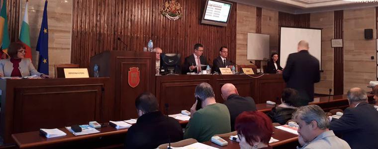 НА ЖИВО: Последна за годината сесия на Общински съвет Добрич 