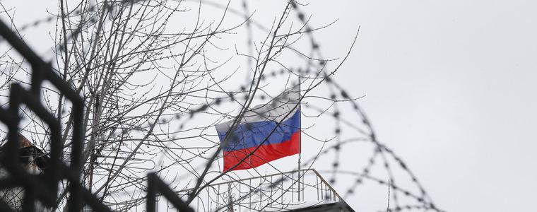 Русия вдигна километрична ограда между Крим и Украйна