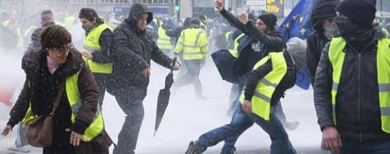 В Париж тази сутрин са арестувани 278 души в третата поредна събота от протестите на "жълтите жилетки"