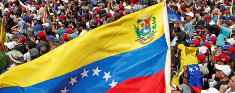 Опозицията във Венецуела с опит да контролира приходите от петрол