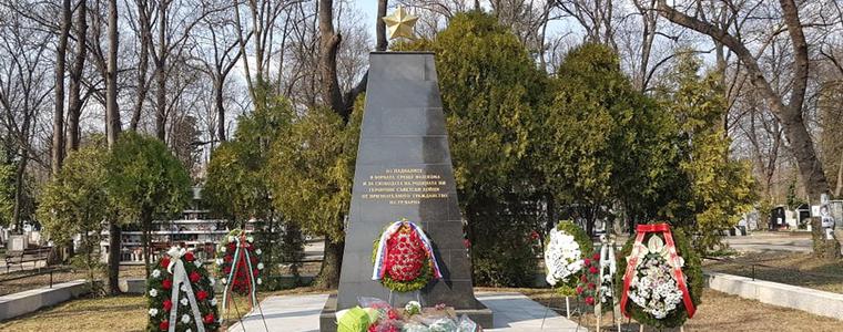 Във Варна отбелязаха руския Ден на защитника на Отечеството
