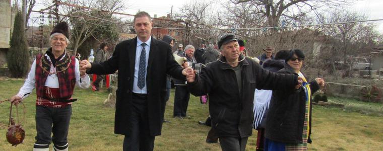 Заместник областният управител Красимир Николов гостува на лозарите в село Одринци