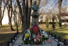 Във Варна отдадоха почит на руските дипломати
