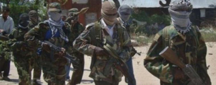 Бунтовници от "Аш Шабаб" нападнаха правителствена сграда в сомалийската столица, води се битка, има убити и ранени