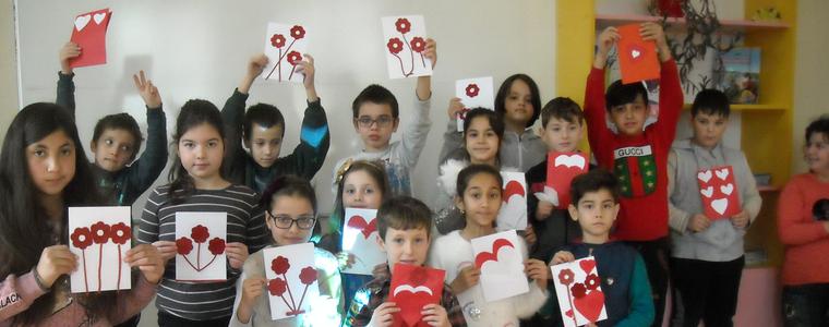 Деца и ученици показаха свои произведения, изработени по проект „Заедно учим, творим и играем“