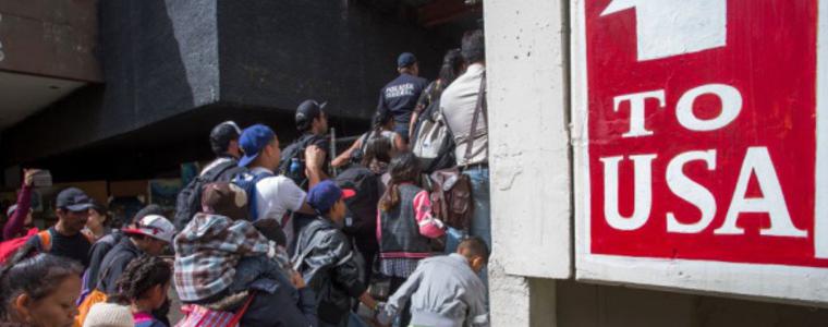 Мексико създава "ограничителен  пояс" срещу мигранти от  Централна Америка 