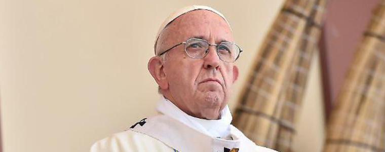 Папа Франциск подписа закон срещу педофилията