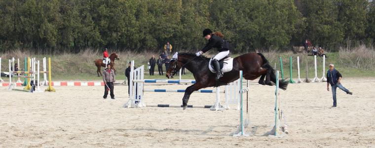 За поредна година конно състезание на Тодоровден в Малка Смолница