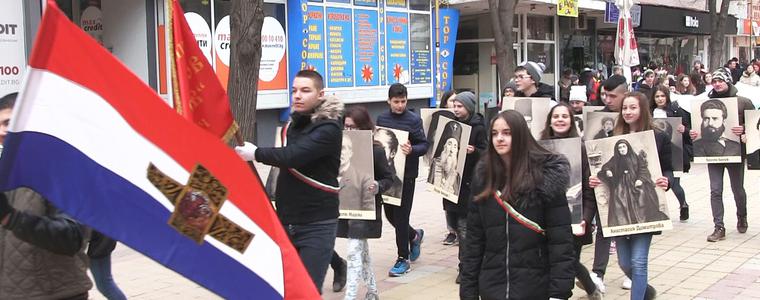 За първи път в Добрич – с шествие към тържествения ритуал за Трети март (ВИДЕО) 