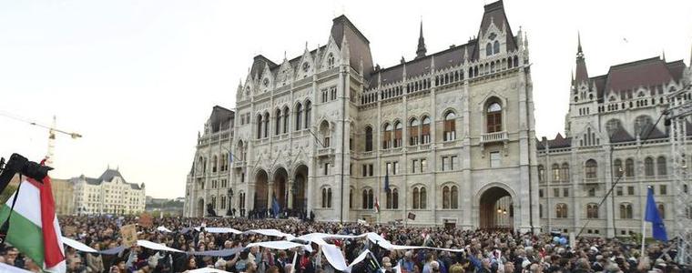"Институции без граници" - ще пренапише ли Орбан историята