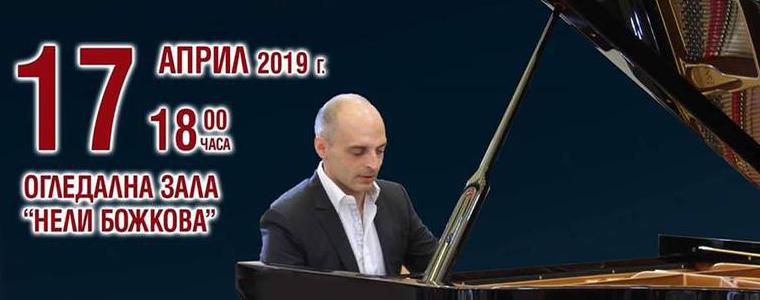Световноизвестният пианист Иван Янъков с концерт в Добрич на 17 април 