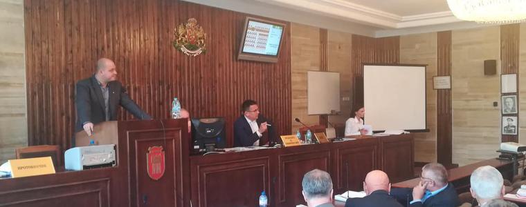 Съветниците нe приеха Правилник за работата на Общински фонд за подпомагане на родители