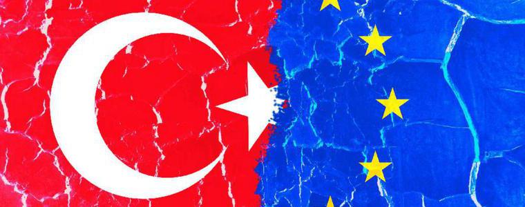 Еврокомисията с остър доклад срещу Турция, за Анкара оценката не е точна