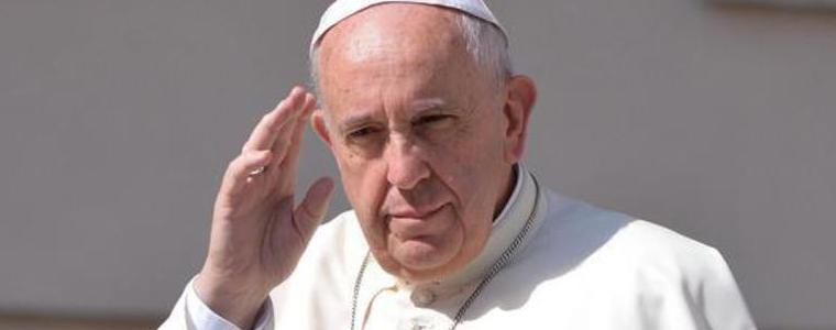 Започва визитата на папа Франциск