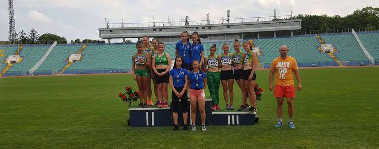 Бронзови отличия за Мира Николова и дамската шафета на СКЛА Добруджа