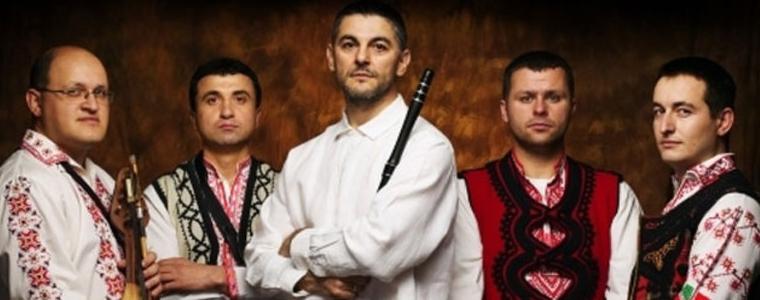 Теодосий Спасов и бендът му с безплатни концерти в "Двореца" и в Каварна 