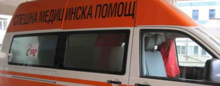 Двама се отърваха невредими след преобръщане с кола по пътя Добрич - Варна