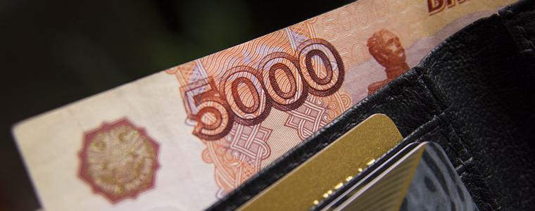 Руски банки ще разрешат теглене на пари в брой от касите на магазини