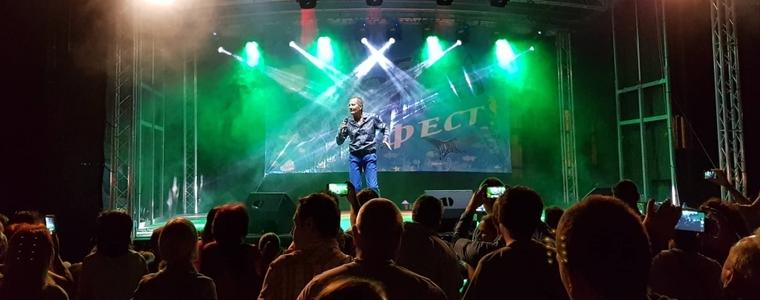 Панайот Панайотов - музикалната звезда на втората вечер на "Миден и рибен фест" в Каварна (ВИДЕО)