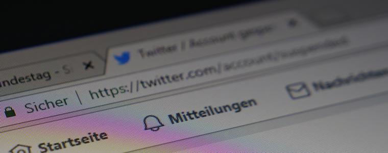 Туитър закри хиляди акаунти по света за разпространение на фалшиви новини