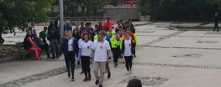 Над 350 ученици се включиха в отбелязването на Световния ден на ходенето в Добрич