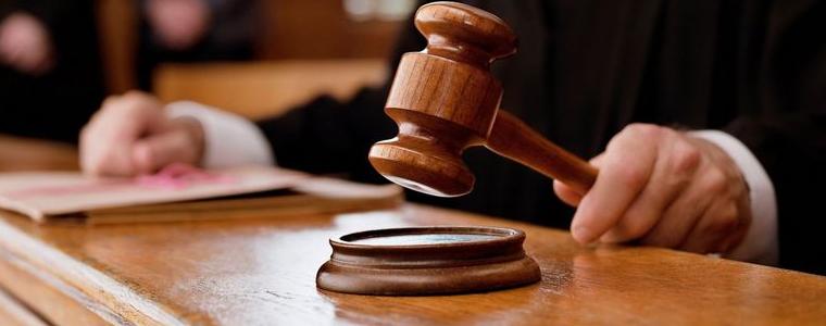 Съдебен заседател в САЩ с присъда заради успиване