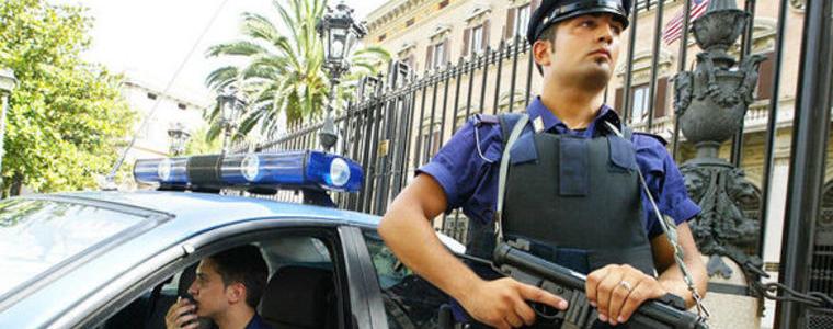 Италия издирва двама албанци, подготвяли терористично нападение