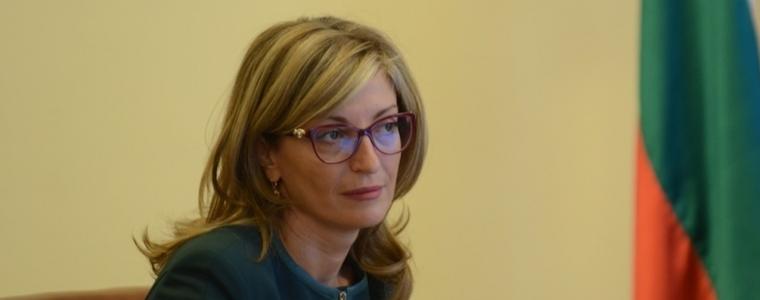 Захариева: София ще привика сръбския посланик за обяснение