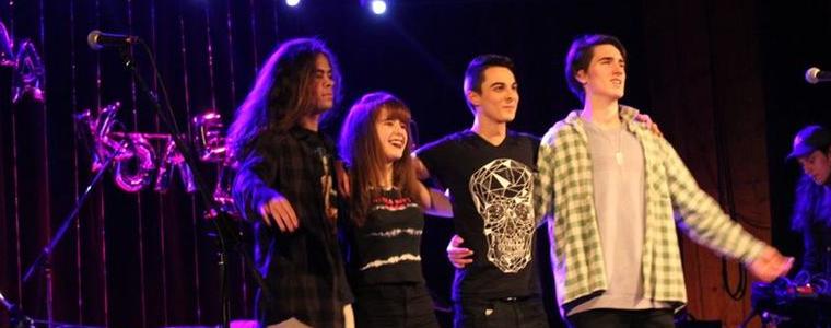 Коледен концерт на трите метъл групи на Младежки център – Добрич 