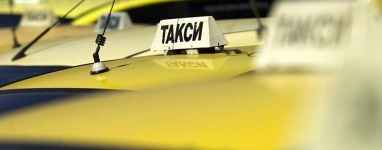 Предлагат минималните и максималните цени на такситата в Добрич да се запазят