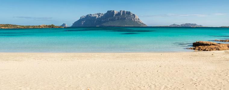 Конфискуваха тонове пясък от туристи в Сардиния