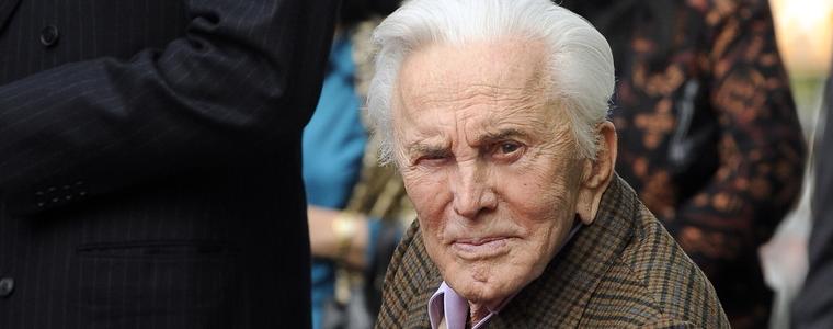 На 103-годишна възраст почина легендата в киното Кърк Дъглас