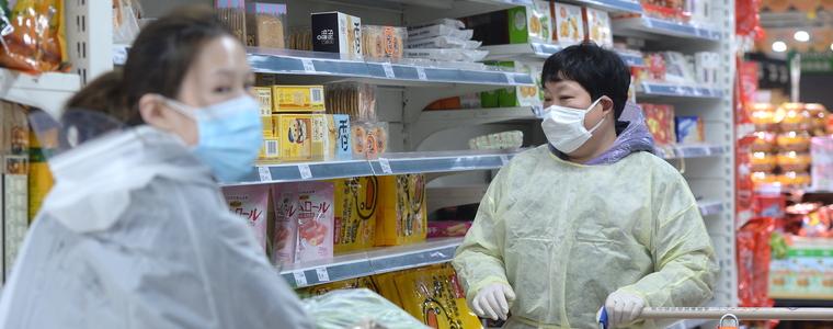 Нов антирекорд на вируса в Китай, починалите надхвърлиха 1000