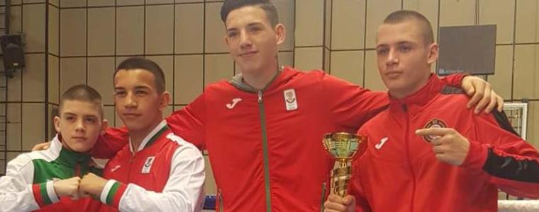 БОКС: Стелиан Страхилов стана шампион на РП за мл.в и спечели отборната титла с новия си клуб